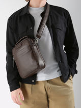 Sac Bandoulire Flandres Cuir Etrier Marron flandres EFLA732M-vue-porte